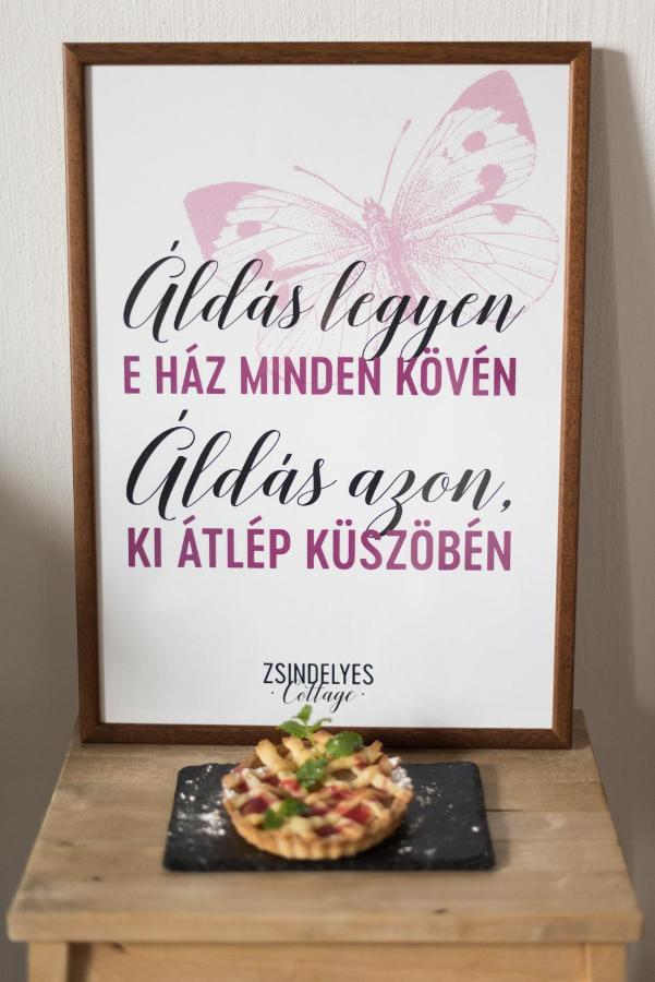 Zsindelyes Cottage Erpatak Exteriör bild